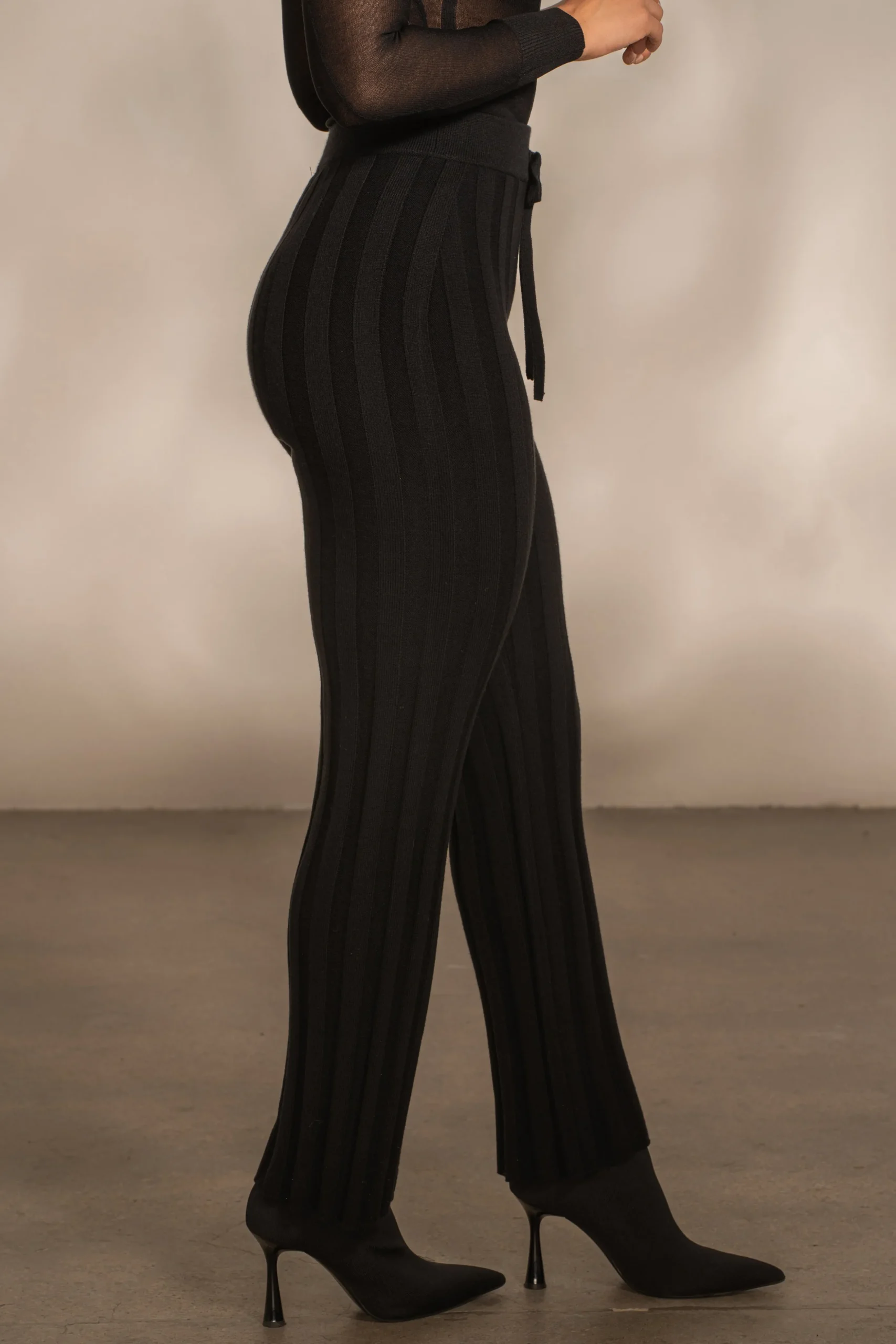 Black Darcey Ribbed Pants
