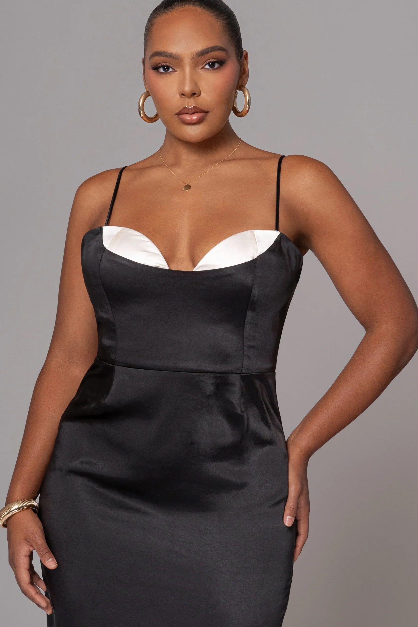 Black Moment In Time Maxi Dress