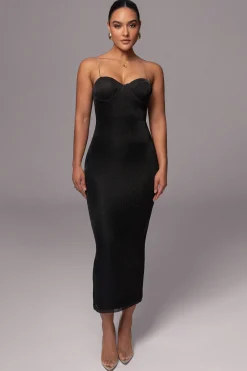 Black Twilight Elegance Maxi Dress