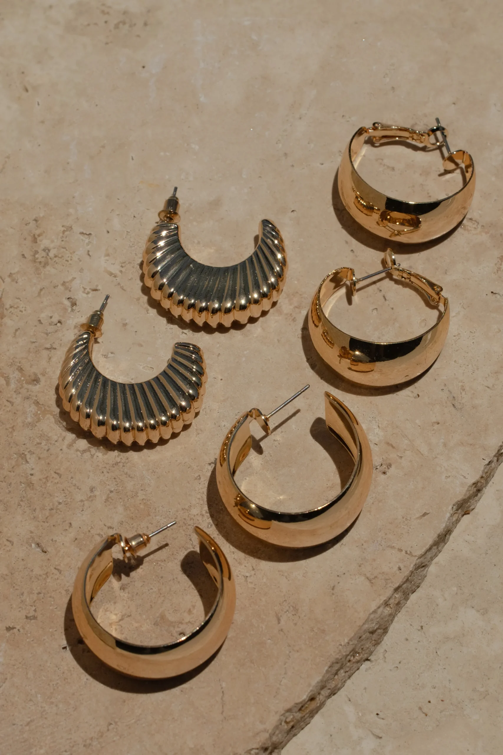 Gold Natti Earrings Set