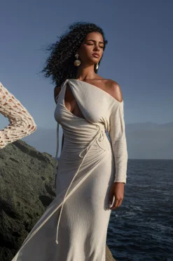 Ivory Odelia Crinkled Maxi Dress