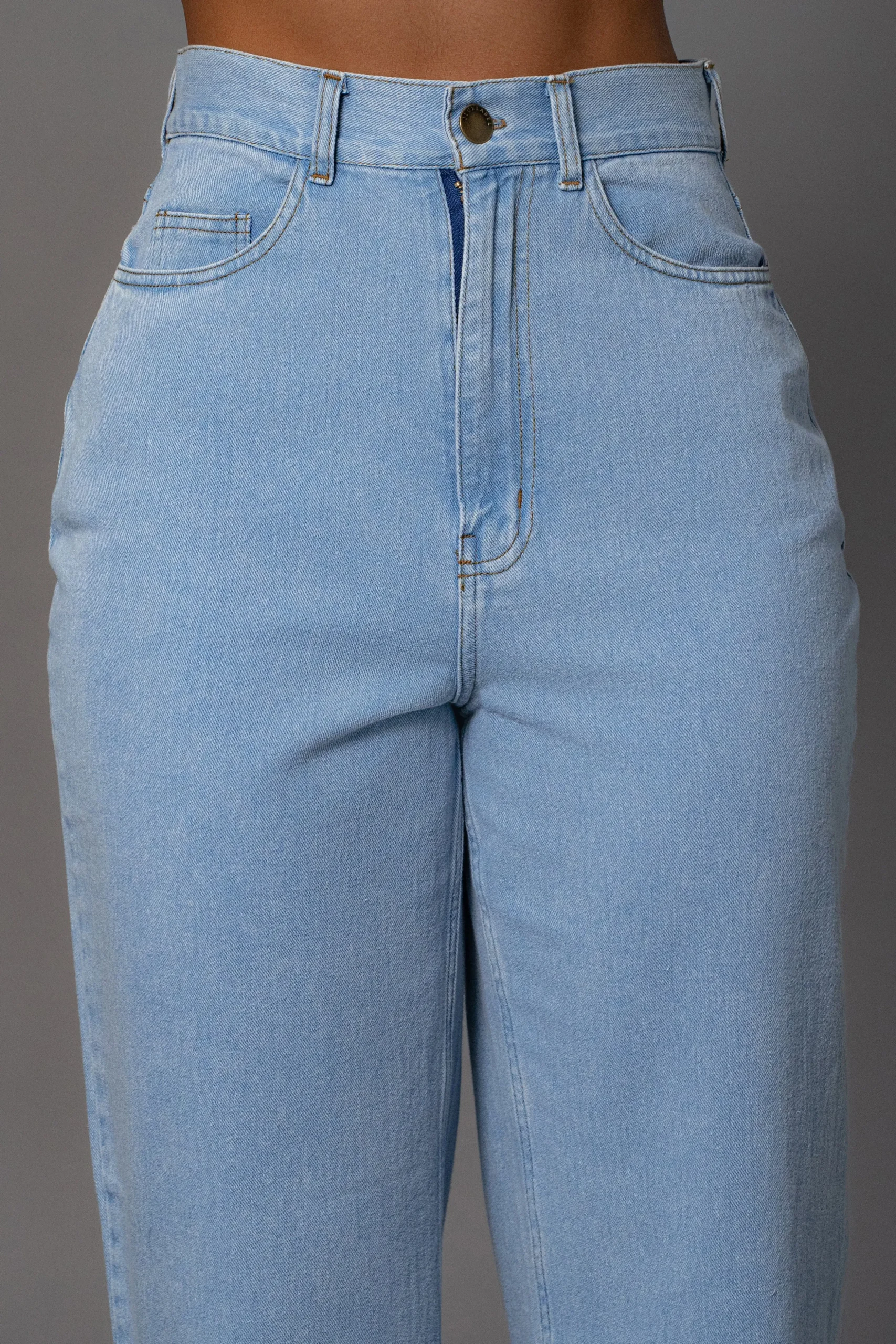 Medium Wash Denim Aline Jeans