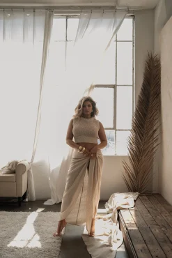 Natural SAYLOR LINEN SARONG